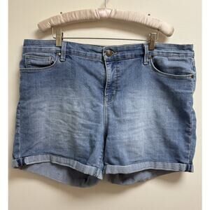 Relativity Women’s Denim Jean Shorts Size 18 Blue Cuffed Casual Plus Size Y2K